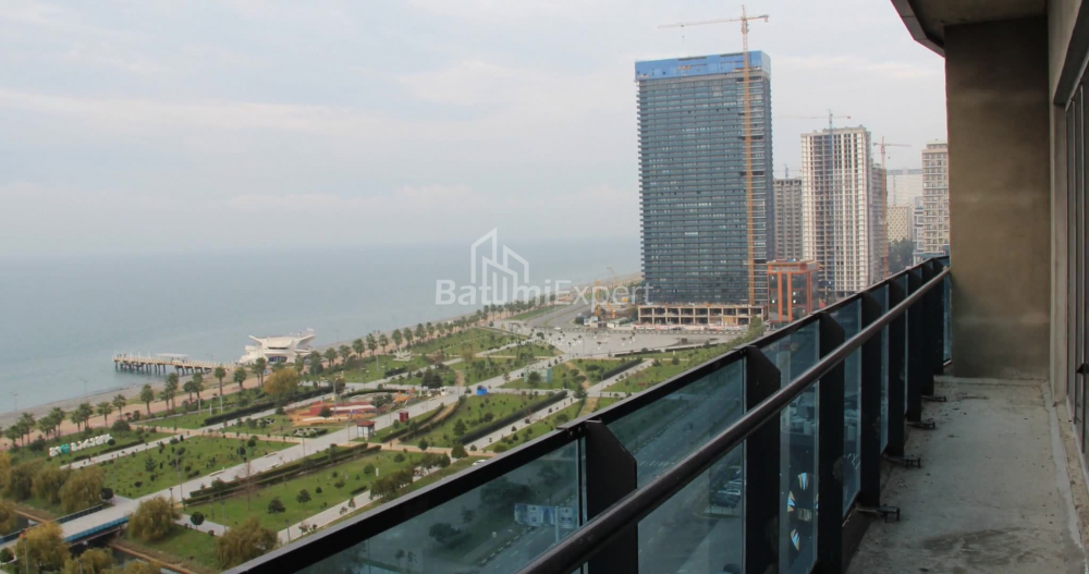 Mənzil 75.86 m² - Lech və Maria Kachinsky, Batumi, Gürcüstan