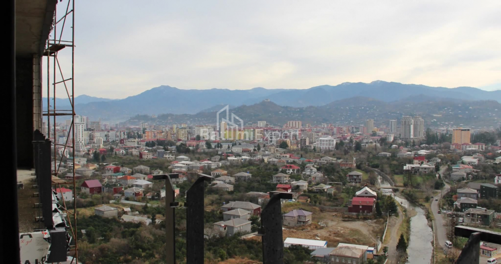 Mənzil 89.68 m² - Lech və Maria Kachinsky, Batumi, Gürcüstan