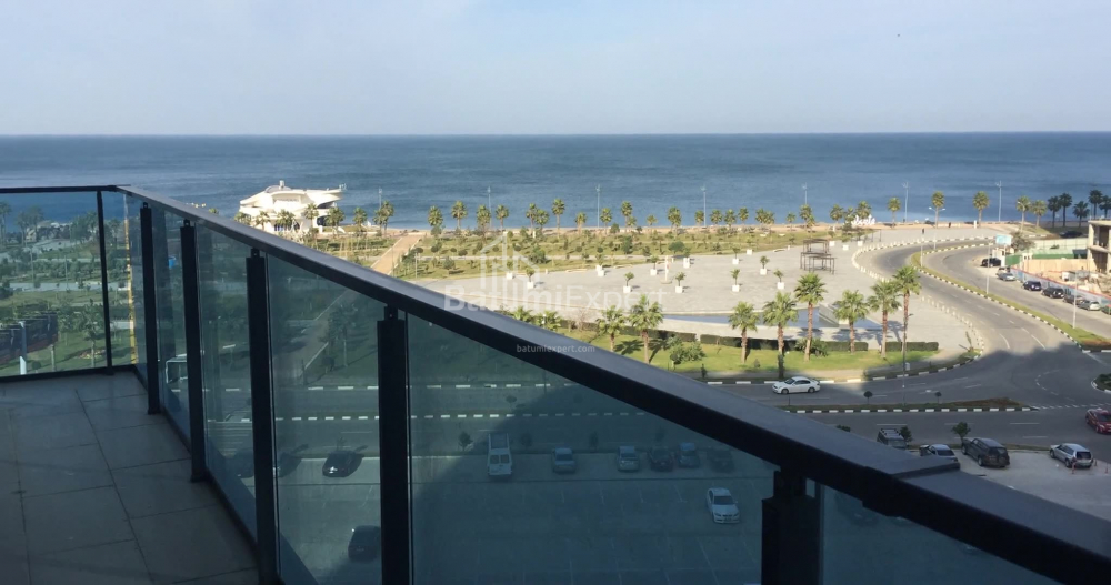 Mənzil 57.65 m² - Lech və Maria Kachinsky, Batumi, Gürcüstan