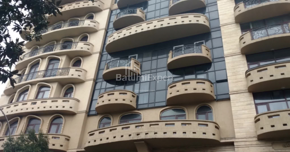 Mənzil 201 m² - Zuraba Qorqiladze, Batumi, Gürcüstan