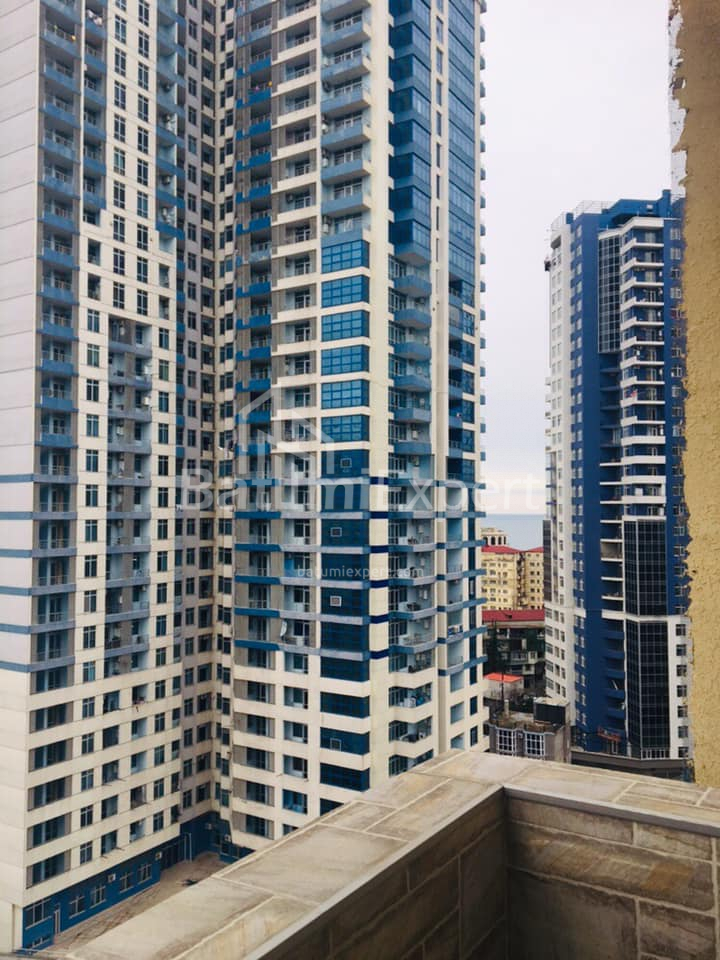 Mənzil 104 m² - Niko Pirosmani, Batumi, Gürcüstan