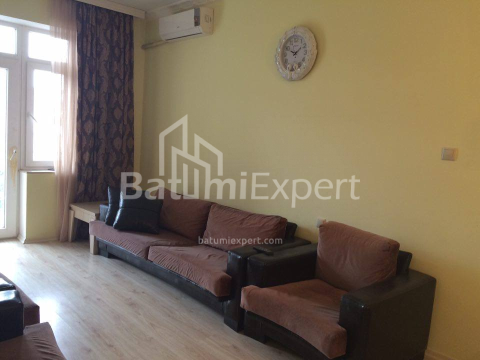 Mənzil 57 m² - Şerif Ximşiaşvili, Batumi, Gürcüstan