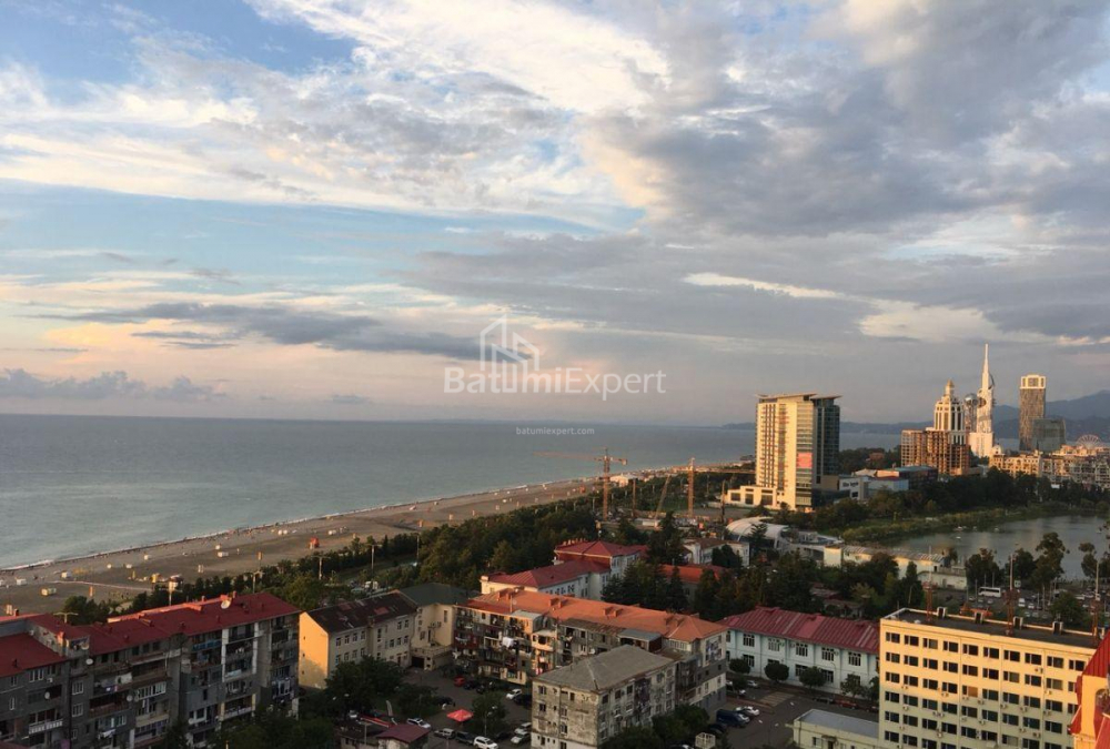 Mənzil 112 m² - Şerif Ximşiaşvili, Batumi, Gürcüstan