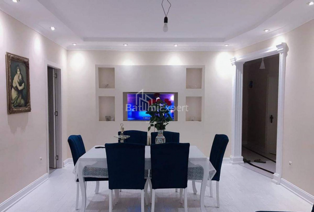 Mənzil 86 m² - Aleksandra Puşkin, Batumi, Gürcüstan