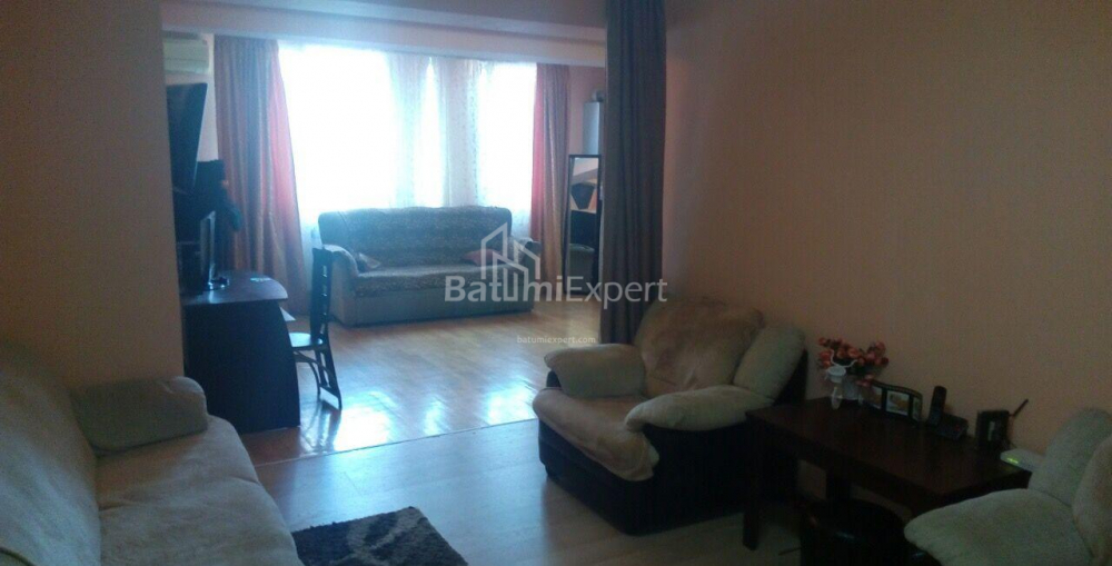 Mənzil 100 m² - Zuraba Qorqiladze, Batumi, Gürcüstan