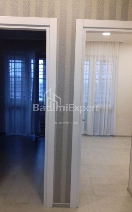Mənzil 87 m² - Yurievskaya, Batumi, Gürcüstan