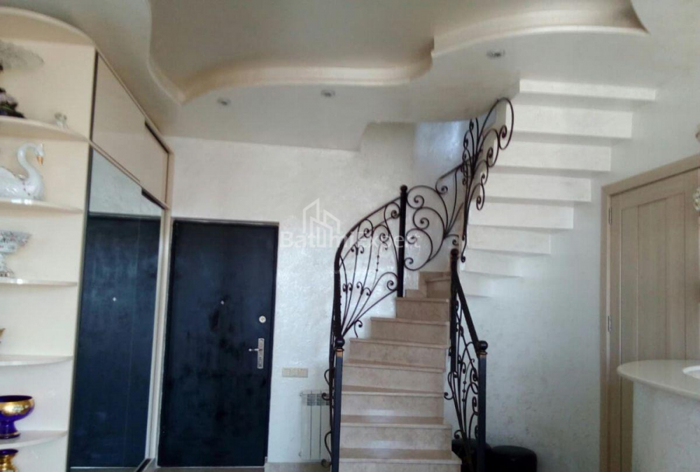 Mənzil 75 m² - İlya Çavçavadze, Batumi, Gürcüstan
