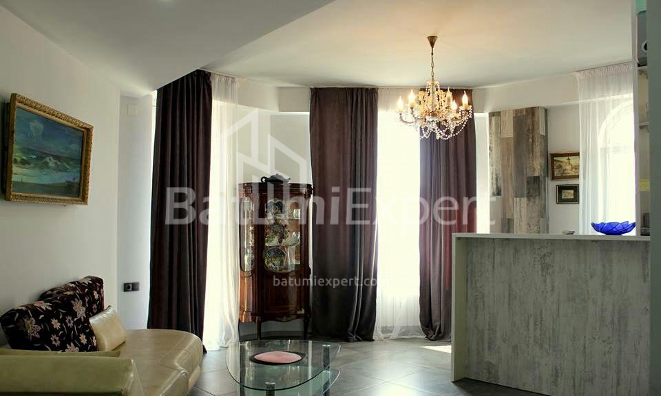 Mənzil 62 m² - Rustaveli, Batumi, Gürcüstan