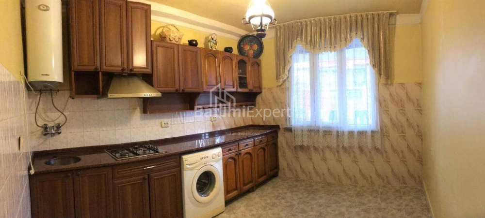 Mənzil 90 m² - Yurievskaya, Batumi, Gürcüstan