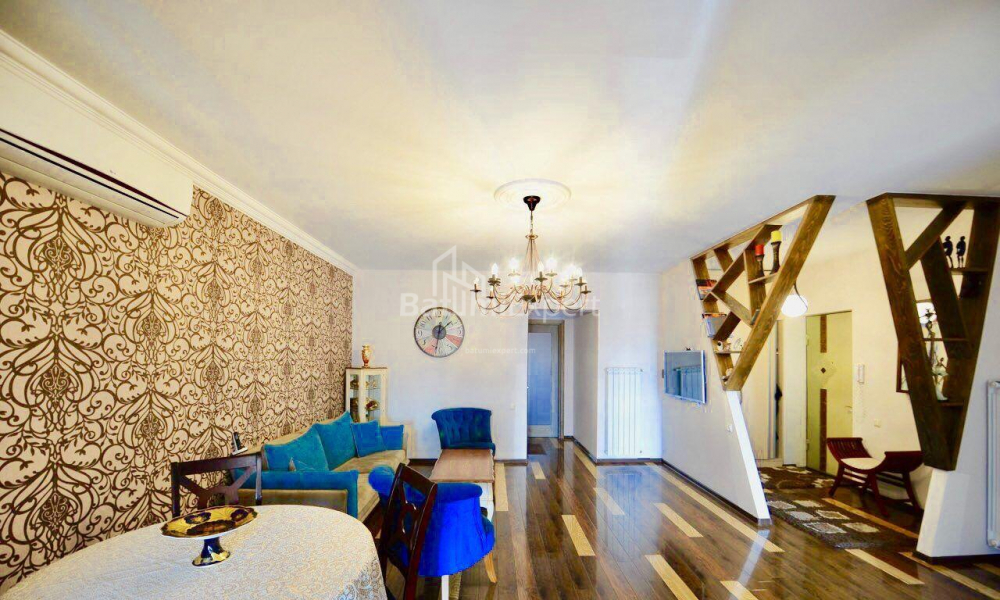Mənzil 93 m² - Alexandra Griboedova, Batumi, Gürcüstan