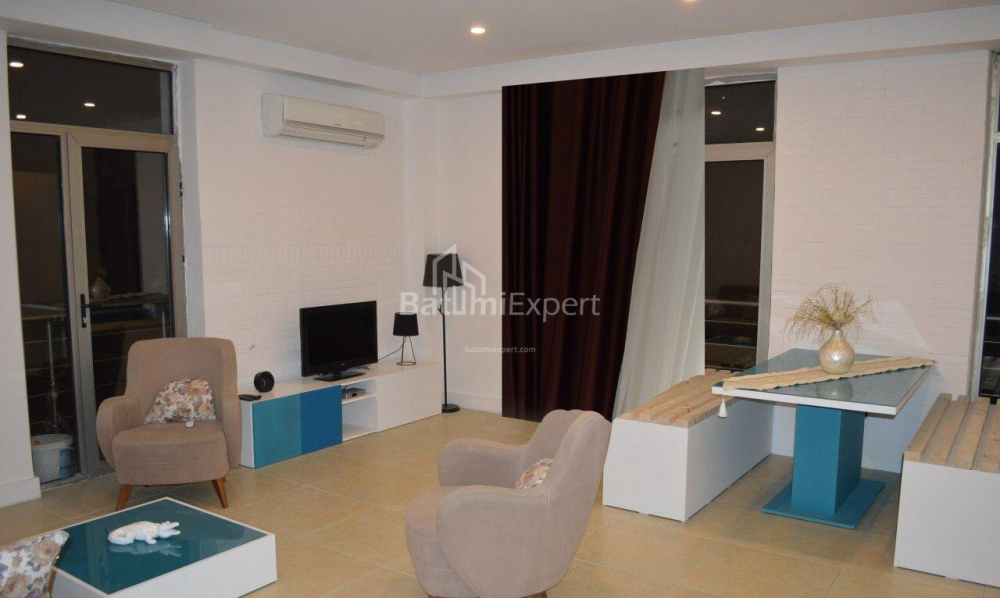 Mənzil 110 m² - Şerif Ximşiaşvili, Batumi, Gürcüstan