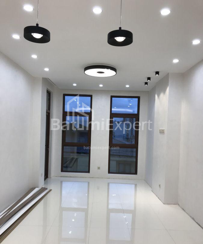 Mənzil 82 m² - Yurievskaya, Batumi, Gürcüstan
