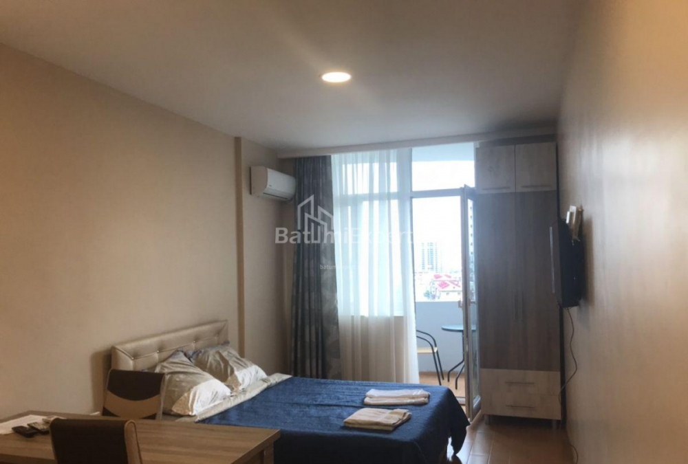 Mənzil 30 m² - Alexandra Griboedova, Batumi, Gürcüstan