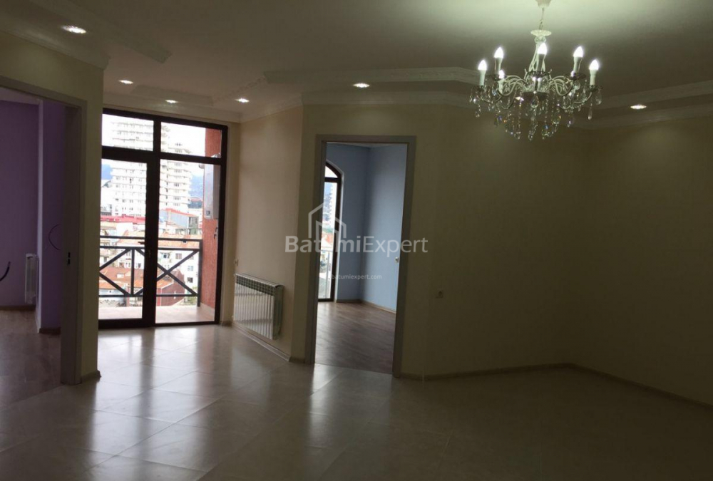 Mənzil 73 m² - Yurievskaya, Batumi, Gürcüstan