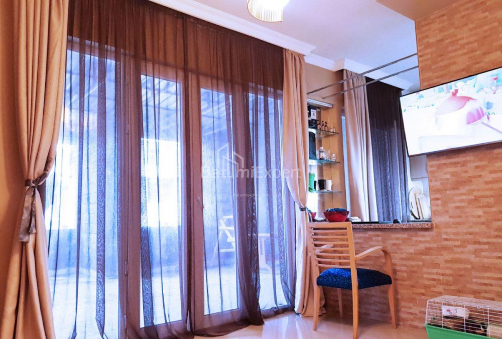 Mənzil 115 m² - Yurievskaya, Batumi, Gürcüstan