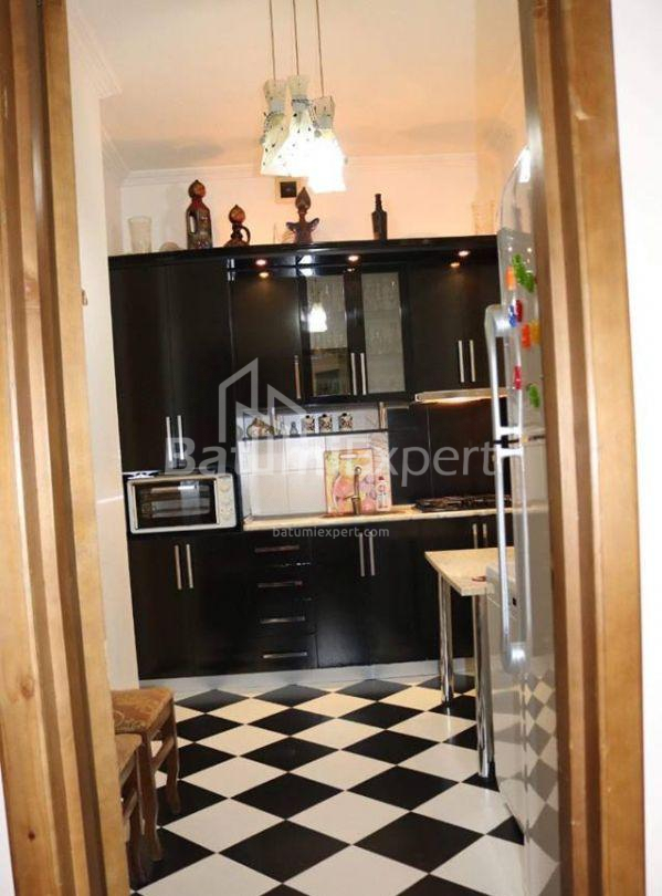 Mənzil 77 m² - Vaxtanq Qorqasali, Batumi, Gürcüstan