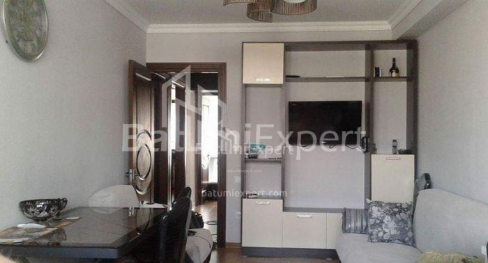 Mənzil 90 m² - George Leonidze, Batumi, Gürcüstan