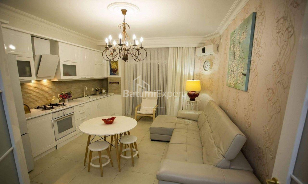 Mənzil 128 m² - Kral Pərnavaz, Batumi, Gürcüstan