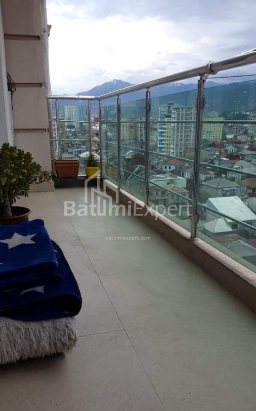 Mənzil 75 m² - Xaydarə Abaşidze, Batumi, Gürcüstan