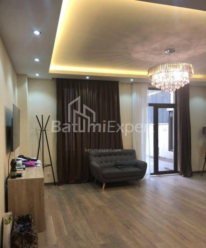 Mənzil 110 m² - Yurievskaya, Batumi, Gürcüstan