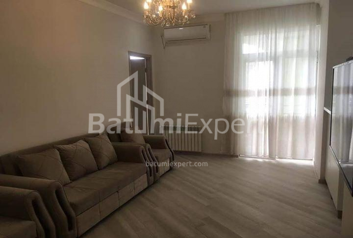 Mənzil 80 m² - Yurievskaya, Batumi, Gürcüstan