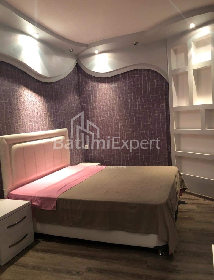 Mənzil 48 m² - Mixail Cavaxişvili, Batumi, Gürcüstan