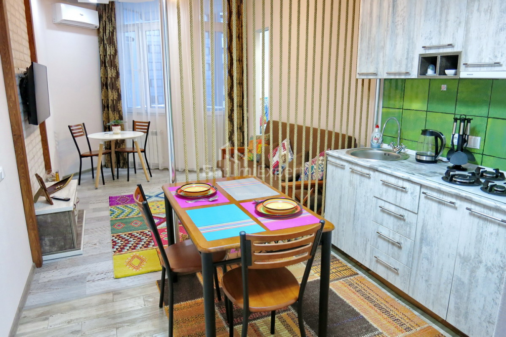 Mənzil 33.4 m² - Zuraba Qorqiladze, Batumi, Gürcüstan