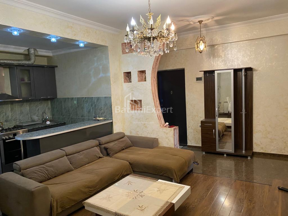 Mənzil 80 m² - Şalva İnasaridze, Batumi, Gürcüstan