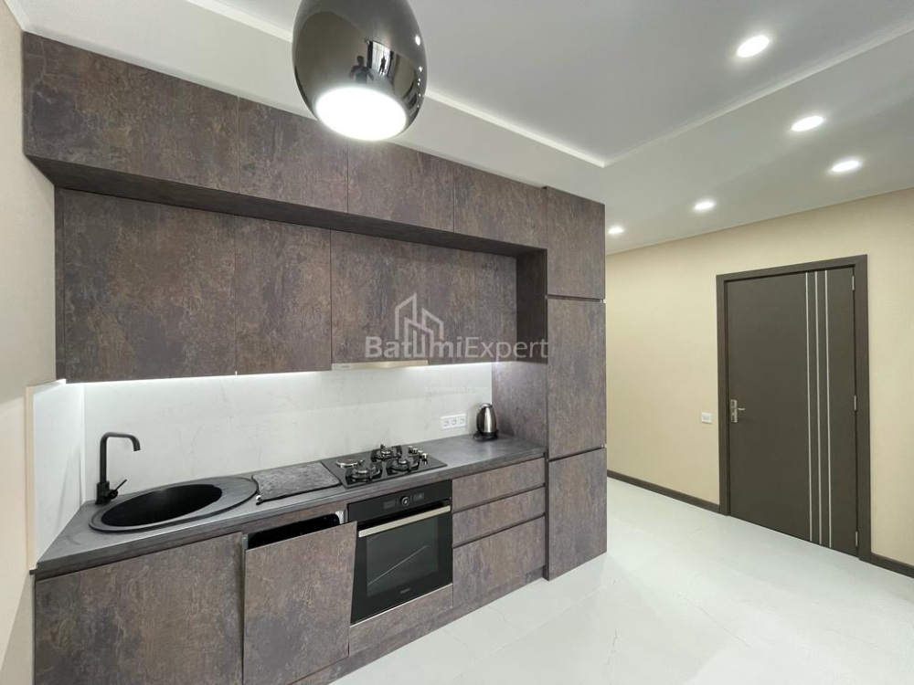 Mənzil 53.2 m² - Niko Pirosmani, Batumi, Gürcüstan