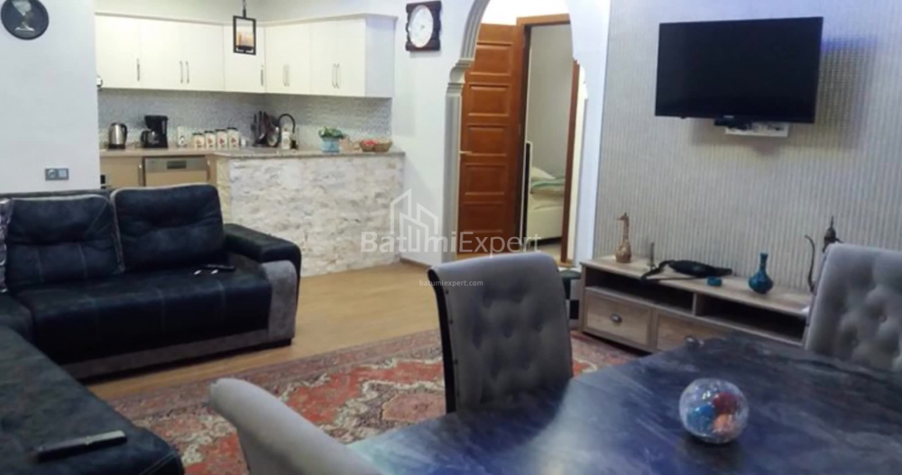 Mənzil 78 m² - Selima Ximşiaşvili, Batumi, Gürcüstan