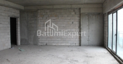 Mənzil 75.86 m² - Lech və Maria Kachinsky, Batumi, Gürcüstan