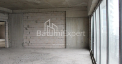 Mənzil 75.86 m² - Lech və Maria Kachinsky, Batumi, Gürcüstan