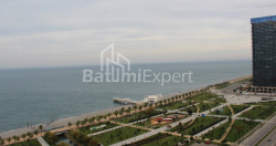 Mənzil 2-комн 76.1 m² - Lech və Maria Kachinsky, Batumi