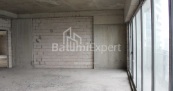 Mənzil 76.12 m² - Lech və Maria Kachinsky, Batumi, Gürcüstan