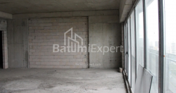 Mənzil 76.12 m² - Lech və Maria Kachinsky, Batumi, Gürcüstan