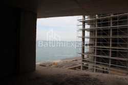 Mənzil 42.75 m² - Lech və Maria Kachinsky, Batumi, Gürcüstan