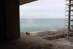 Mənzil 42.75 m² - Lech və Maria Kachinsky, Batumi, Gürcüstan
