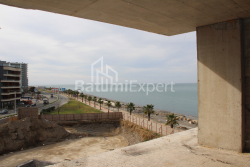Mənzil 42.29 m² - Lech və Maria Kachinsky, Batumi, Gürcüstan