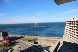 Tikilməkdə olan obyekt 70.5 m² - Lech və Maria Kachinsky, Batumi, Gürcüstan