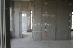 Tikilməkdə olan obyekt 55.8 m² - Lech və Maria Kachinsky, Batumi, Gürcüstan