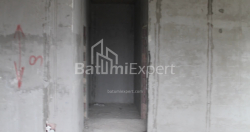 Tikilməkdə olan obyekt 55.7 m² - Lech və Maria Kachinsky, Batumi, Gürcüstan