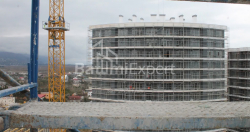 Tikilməkdə olan obyekt 35 m² - Lech və Maria Kachinsky, Batumi, Gürcüstan