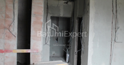 Tikilməkdə olan obyekt 30.7 m² - Lech və Maria Kachinsky, Batumi, Gürcüstan