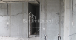 Tikilməkdə olan obyekt 55.8 m² - Lech və Maria Kachinsky, Batumi, Gürcüstan