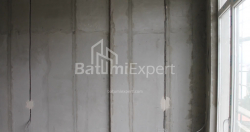 Tikilməkdə olan obyekt 35 m² - Lech və Maria Kachinsky, Batumi, Gürcüstan