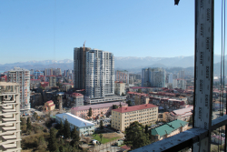 Tikilməkdə olan obyekt 30 m² - Qəhrəmanlar Xiyabanı, Batumi, Gürcüstan