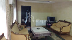 Mənzil 3-комн 106 m² - Zuraba Qorqiladze, Batumi