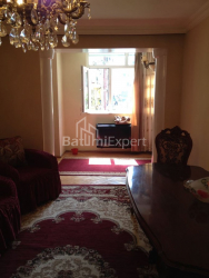 Mənzil 3-комн 85 m² - Zuraba Qorqiladze, Batumi