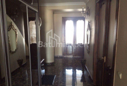 Mənzil 5-комн 120 m² - Kral Pərnavaz, Batumi