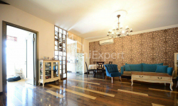 Mənzil 4-комн 93 m² - Vaxtanq Qorqasali, Batumi